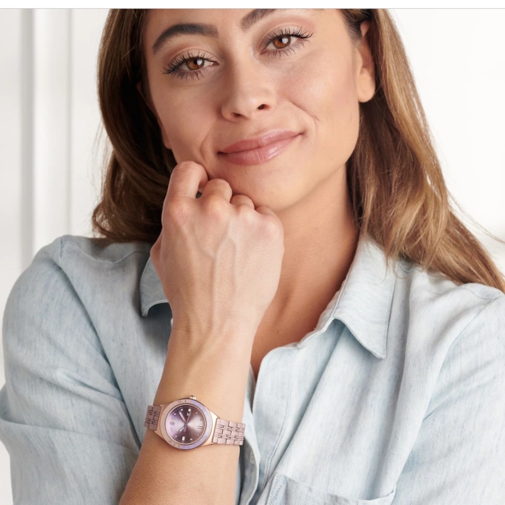 ISAAC MIZRAHI LIVE! Bezel Watch in light Pink - Picture 3 of 14